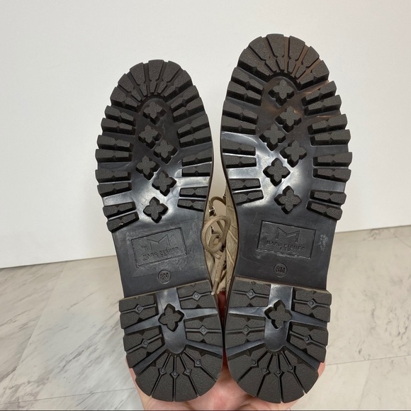 New! Marc Fisher Izzie Natural Tan Suede Lug Sole Boot 8M - Picture 14 of 15